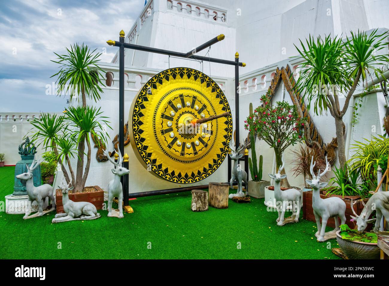 Großer gong am Golden Mount und Wat Saket in Bangkok, Thailand Stockfoto