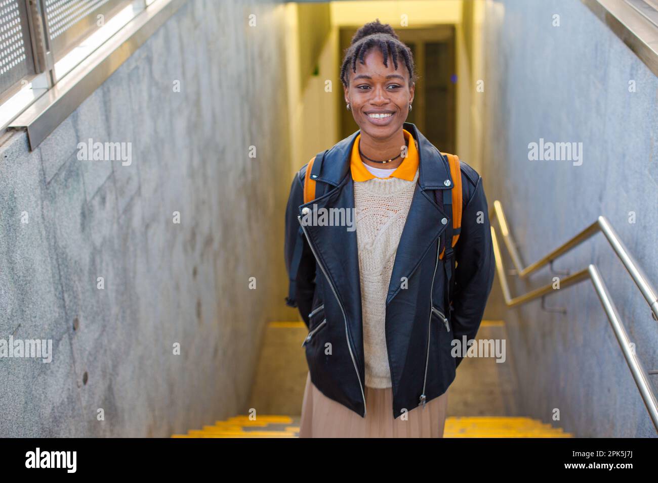 Bahnhof für afrikanische Mädchen Stockfoto