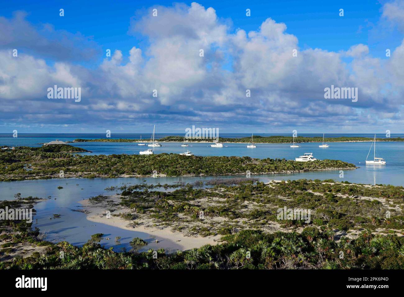 Blick vom Boo Boo Hill auf Warderick Wells, Bahamas und Exuma Cays Land und Sea National Park, Bahamas Stockfoto