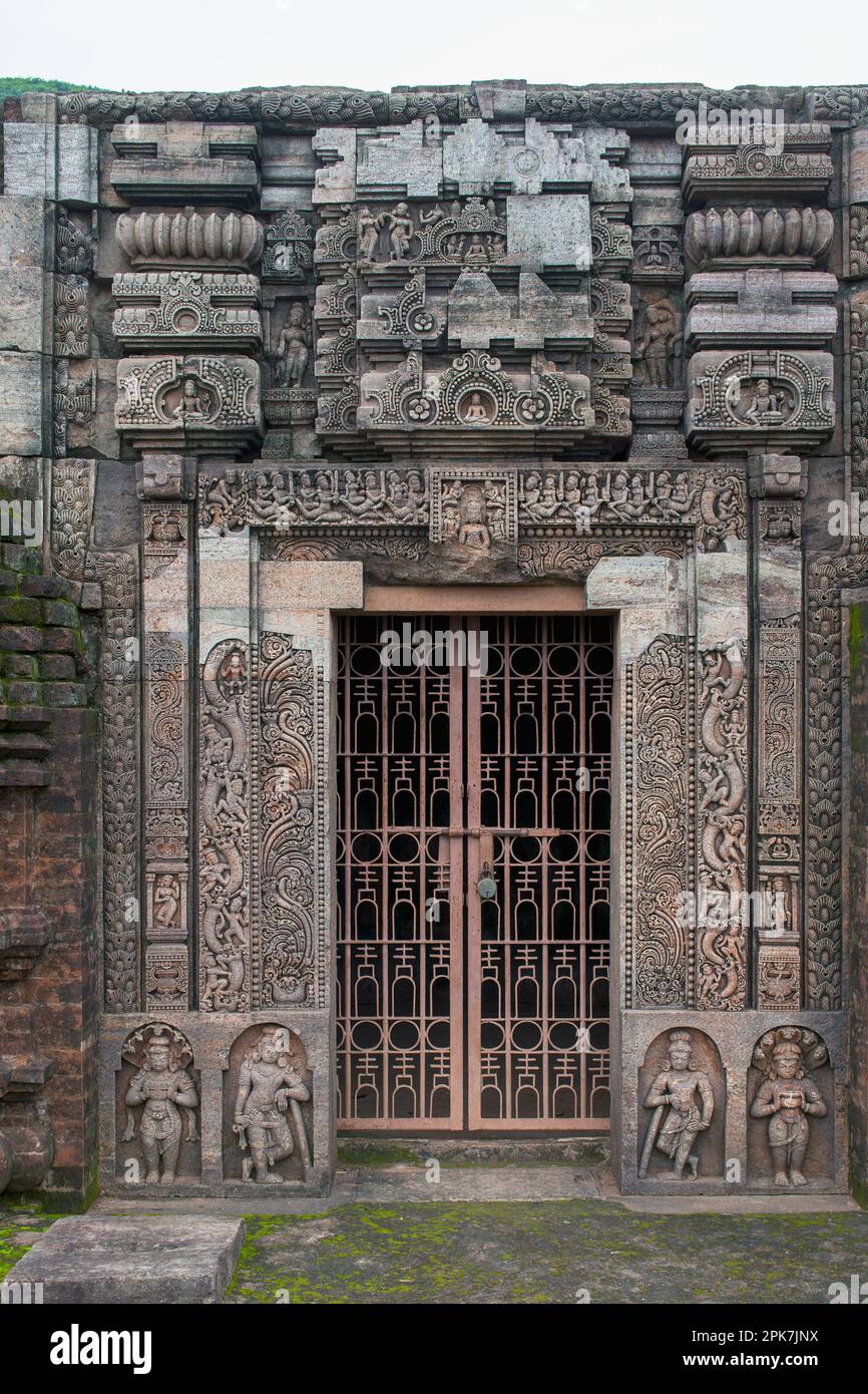 07 22 2007 Ruinen in einer buddhistischen Ausgrabungsstätte Ratnagiri, was einen Hügel von Juwelen zwischen den Flüssen Brahmani und Birupa bedeutet, Jajpur. Stockfoto