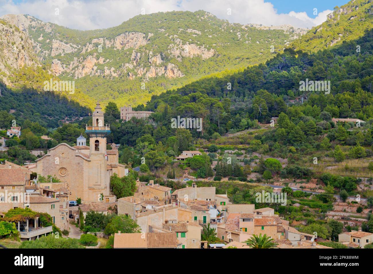 Dorf Valldemossa auf Mallorca, Balearen, Spanien Stockfoto