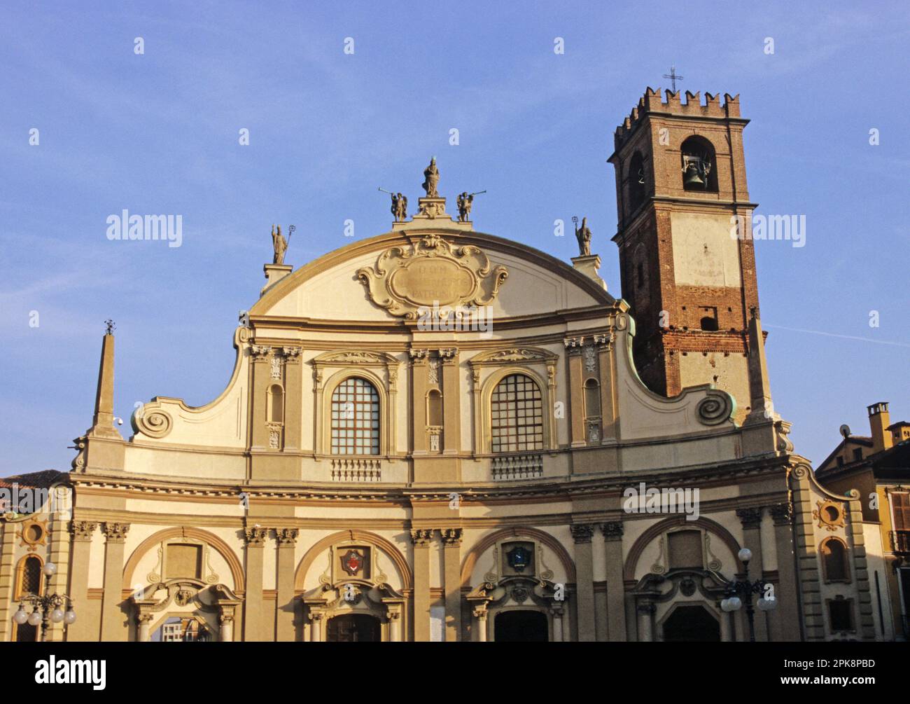 Kathedrale Sant Ambrogio auf der Piazza Ducale Vigevano, Lombardei, Italien Stockfoto