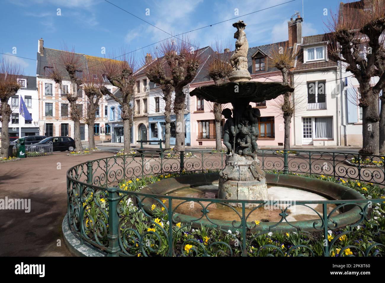 Place de Darnetal, Montreuil-sur-Mer, Hauts-de-France, Frankreich, Europa Stockfoto