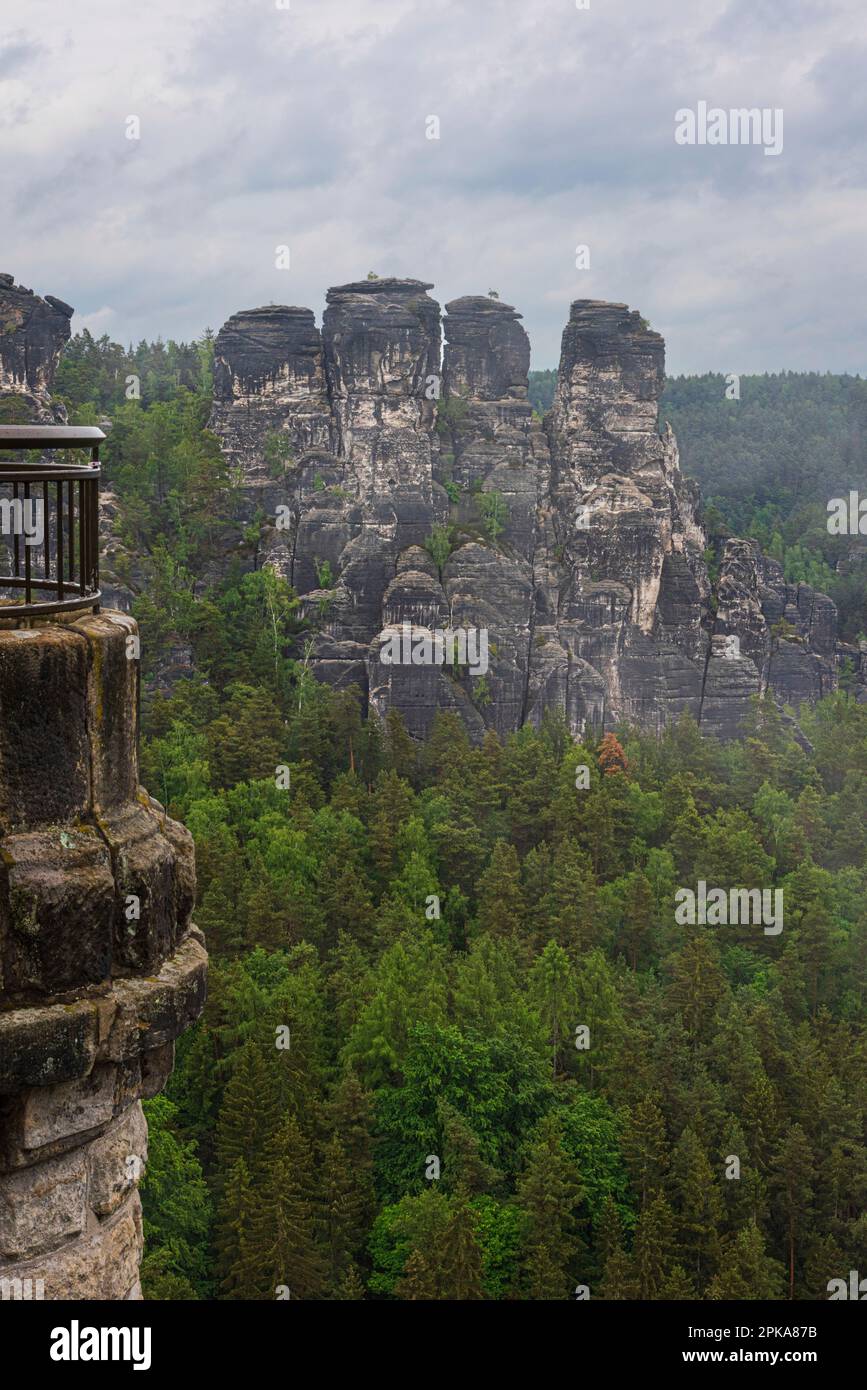 Sächsische Schweiz - Blick auf die Lokomotive Stockfoto