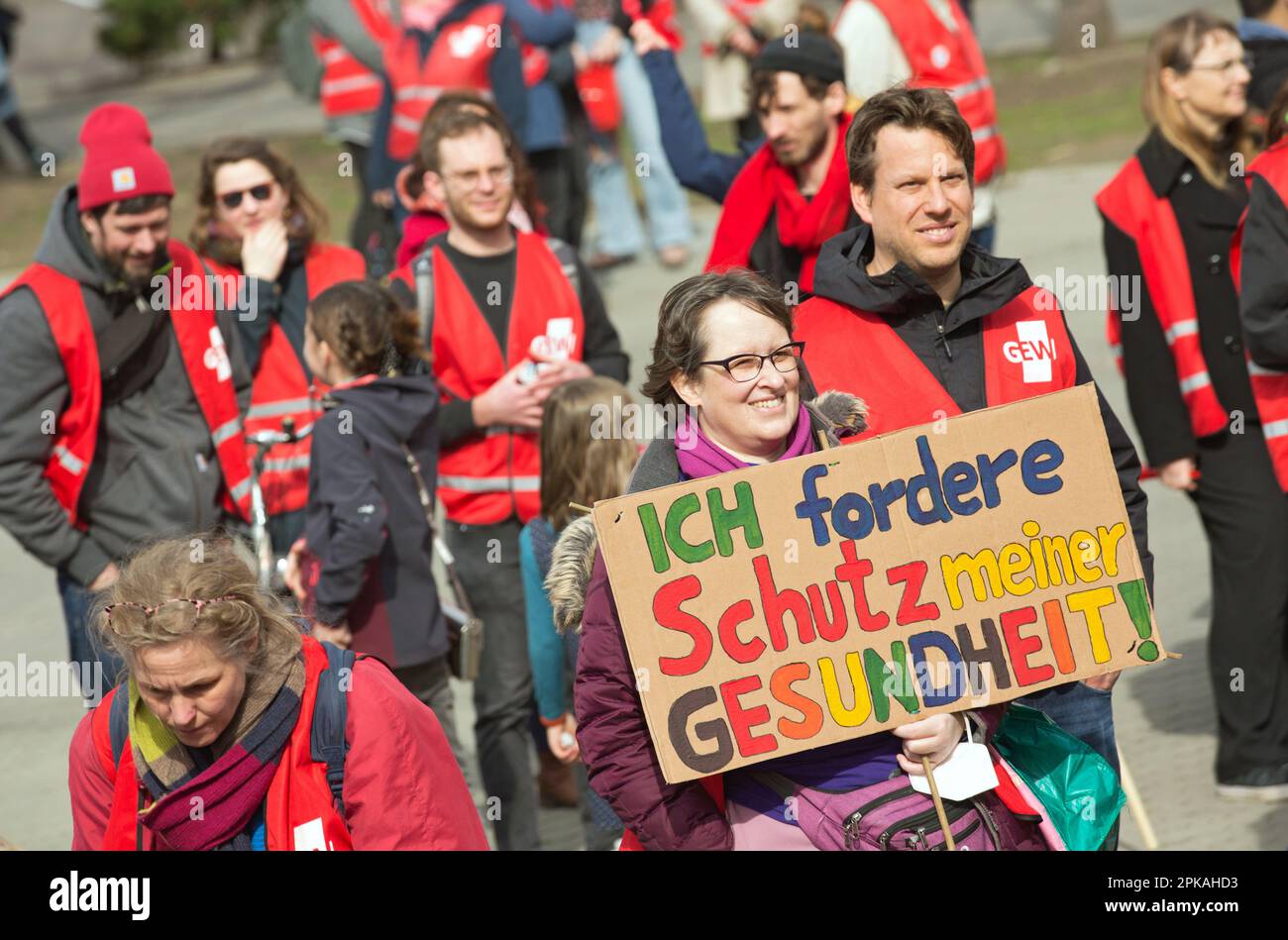 Die Große Unterrichtsausfall Analyse: Sachsen Unter Der Lupe – Gew Und Lehrerverband Mit Brisanten Details! - 6g0ffzz
