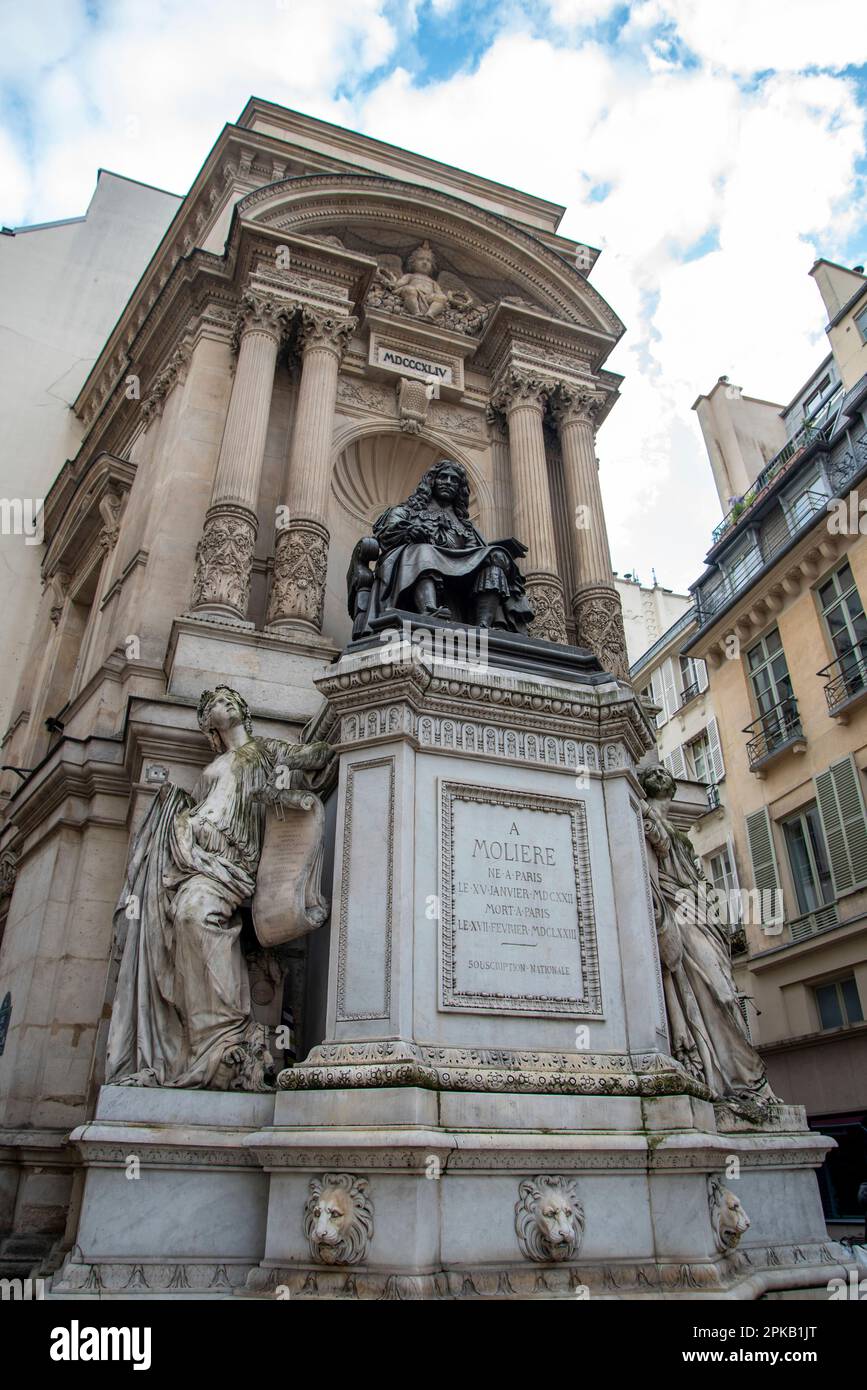 Szenischer Barockbrunnen St. Michel in Paris, Frankreich Stockfoto