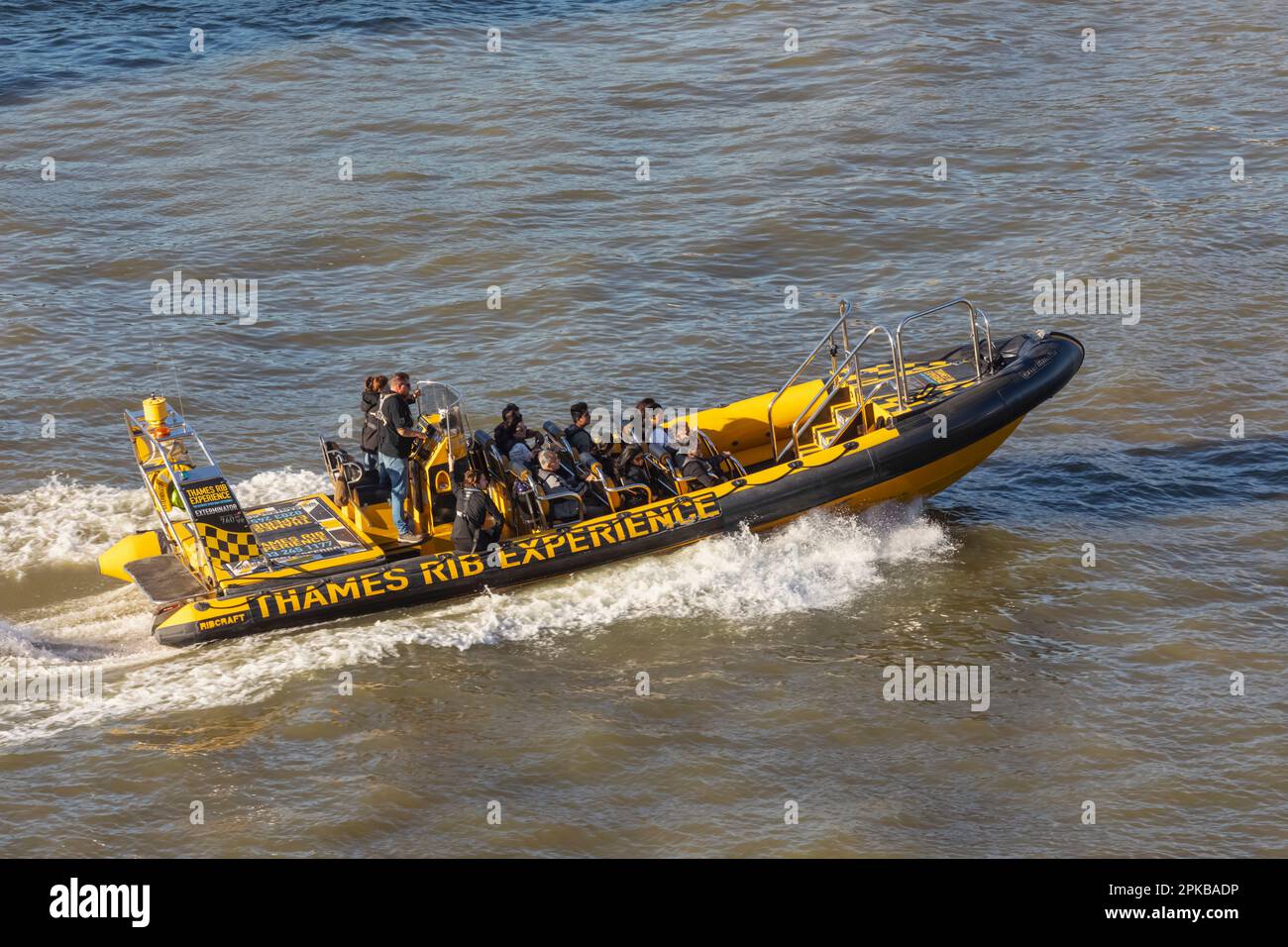 England, London, Themse: RIB-Bootstour auf der Themse Stockfoto