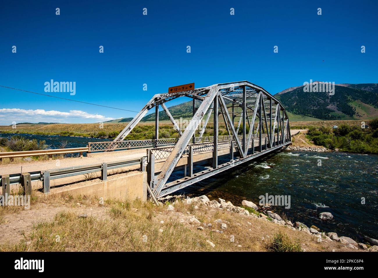 Fliegenfischen In Montana Stockfoto