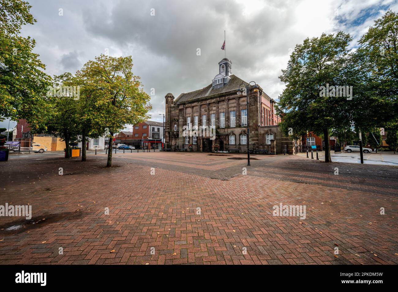 Das Leigh Town Hall ist ein städtisches Gebäude in Leigh, Greater Manchester, England. Es steht am Civic Square an der Kreuzung mit der Market Street. Stockfoto