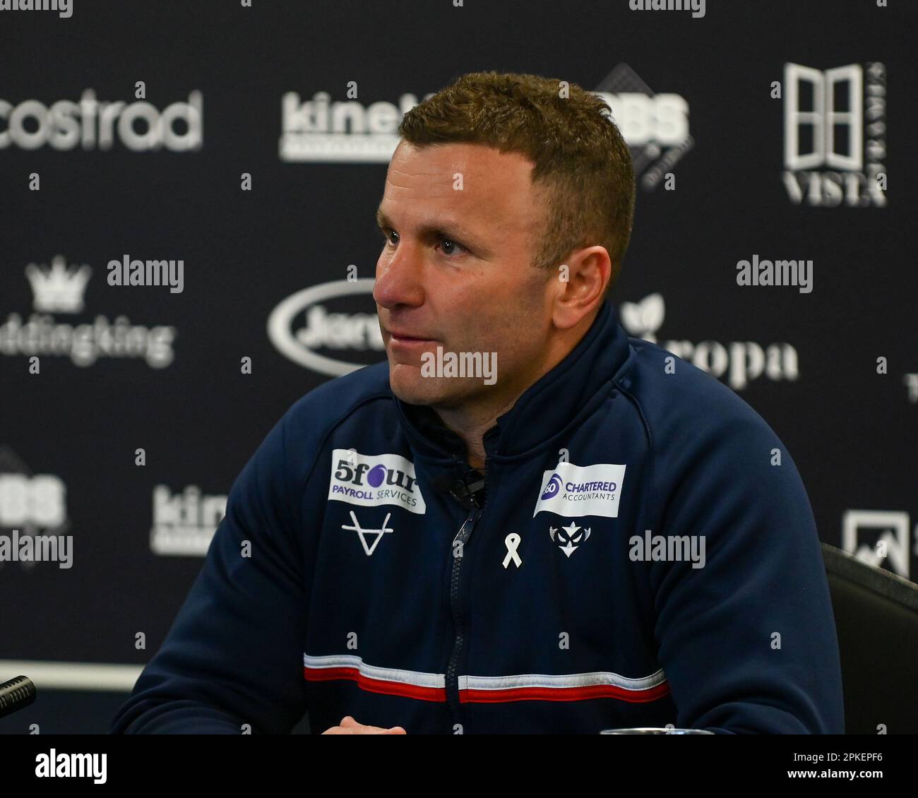 Willie Peters Cheftrainer von Hull KR Interview nach dem Spiel der Betfred Super League Runde 8 Hull FC gegen Hull KR im MKM Stadium, Hull, Großbritannien, 7. April 2023 (Foto: Craig Cresswell/News Images) Stockfoto