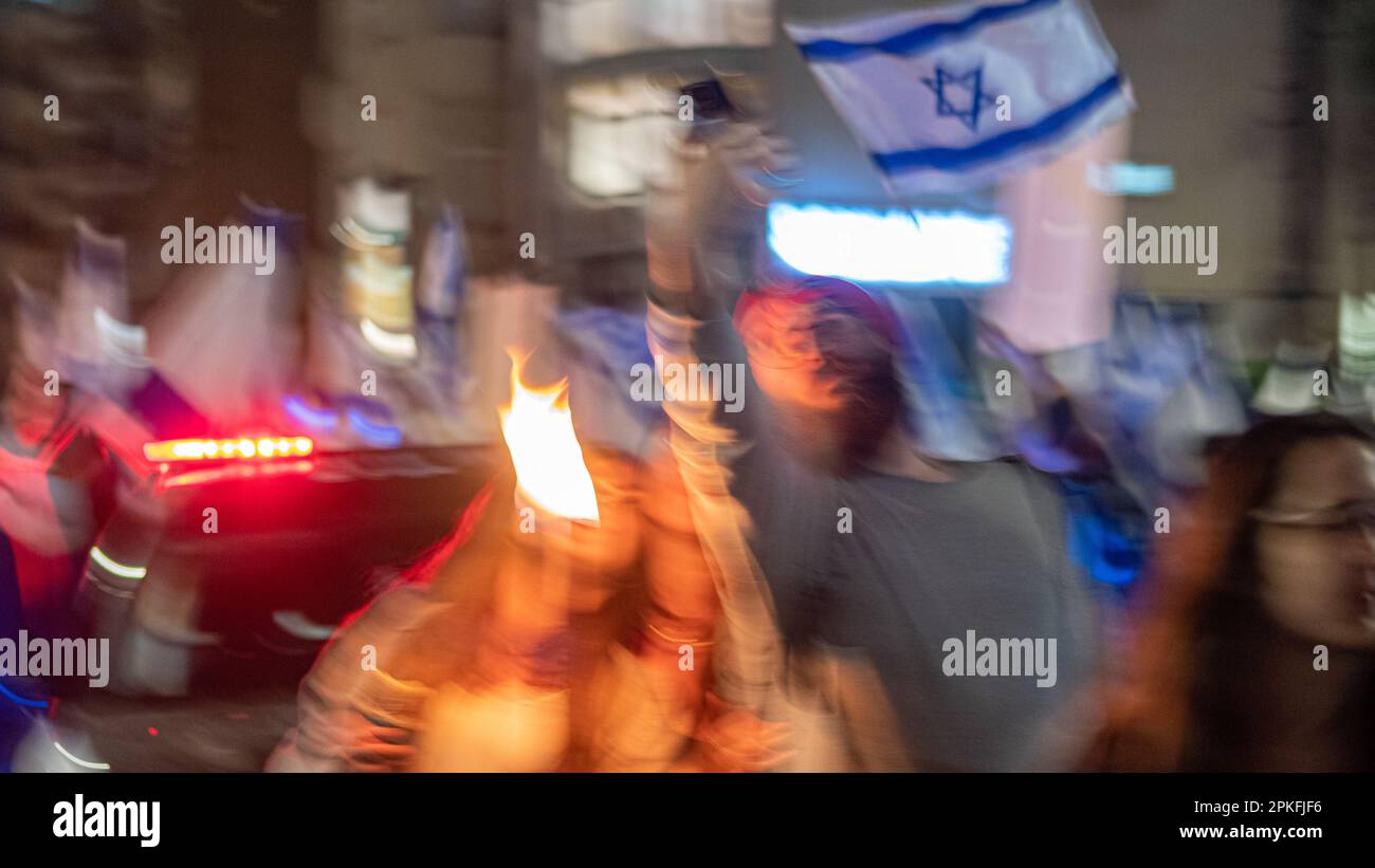 Zivile Proteste in der Stadt Rehovot Israel gegen den geplanten Wechsel der israelischen Regierung zum Obersten Gerichtshof Stockfoto