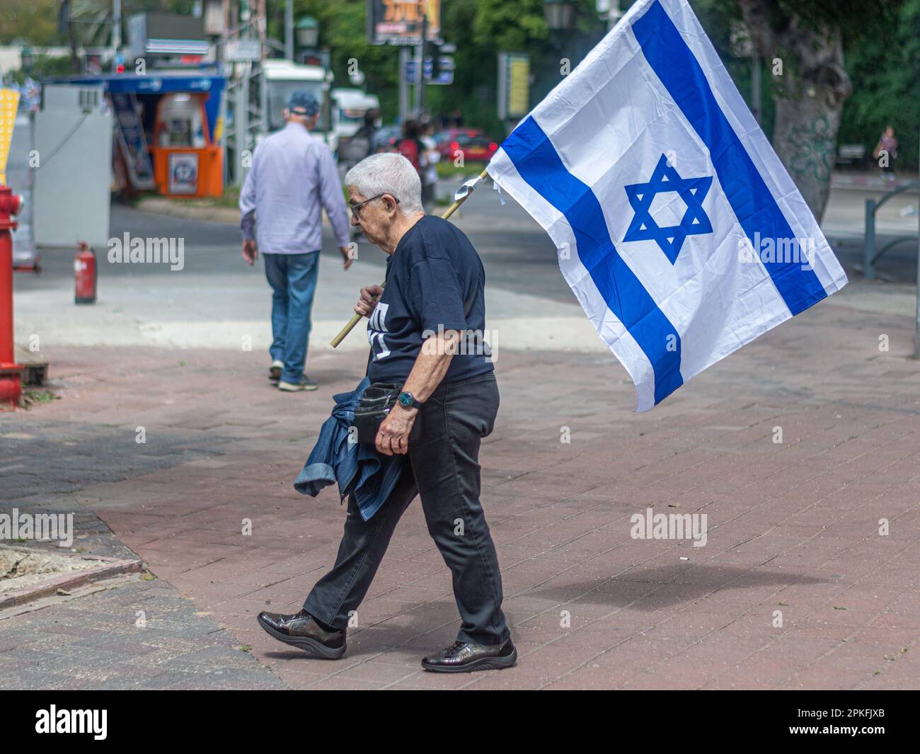Zivile Proteste in der Stadt Rehovot Israel gegen den geplanten Wechsel der israelischen Regierung zum Obersten Gerichtshof Stockfoto