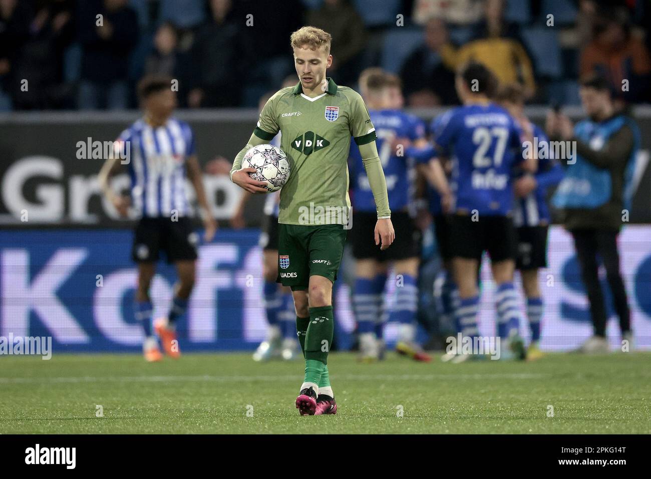 EINDHOVEN - Dean Huiberts von PEC Zwolle während des Spiels der niederländischen Küchenmeister-Division zwischen FC Eindhoven und PEC Zwolle am 7. April 2023 im Jan Louwers Stadium in Eindhoven, Niederlande. ANP JEROEN PUTMANS Credit: ANP/Alamy Live News Stockfoto