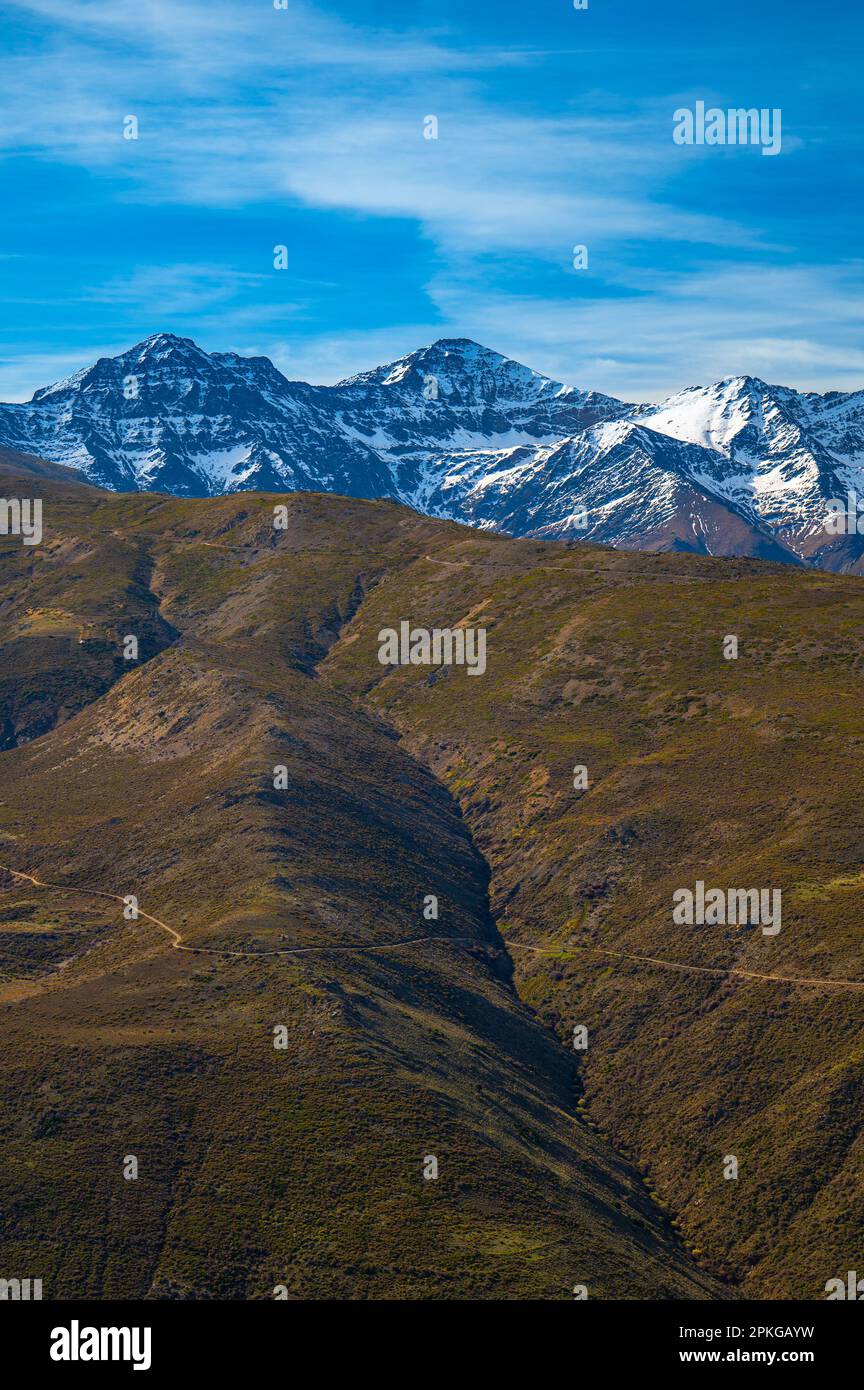 Der Berg Mulhacen, der höchste Gipfel der Sierra Nevada, Spanien. Stockfoto