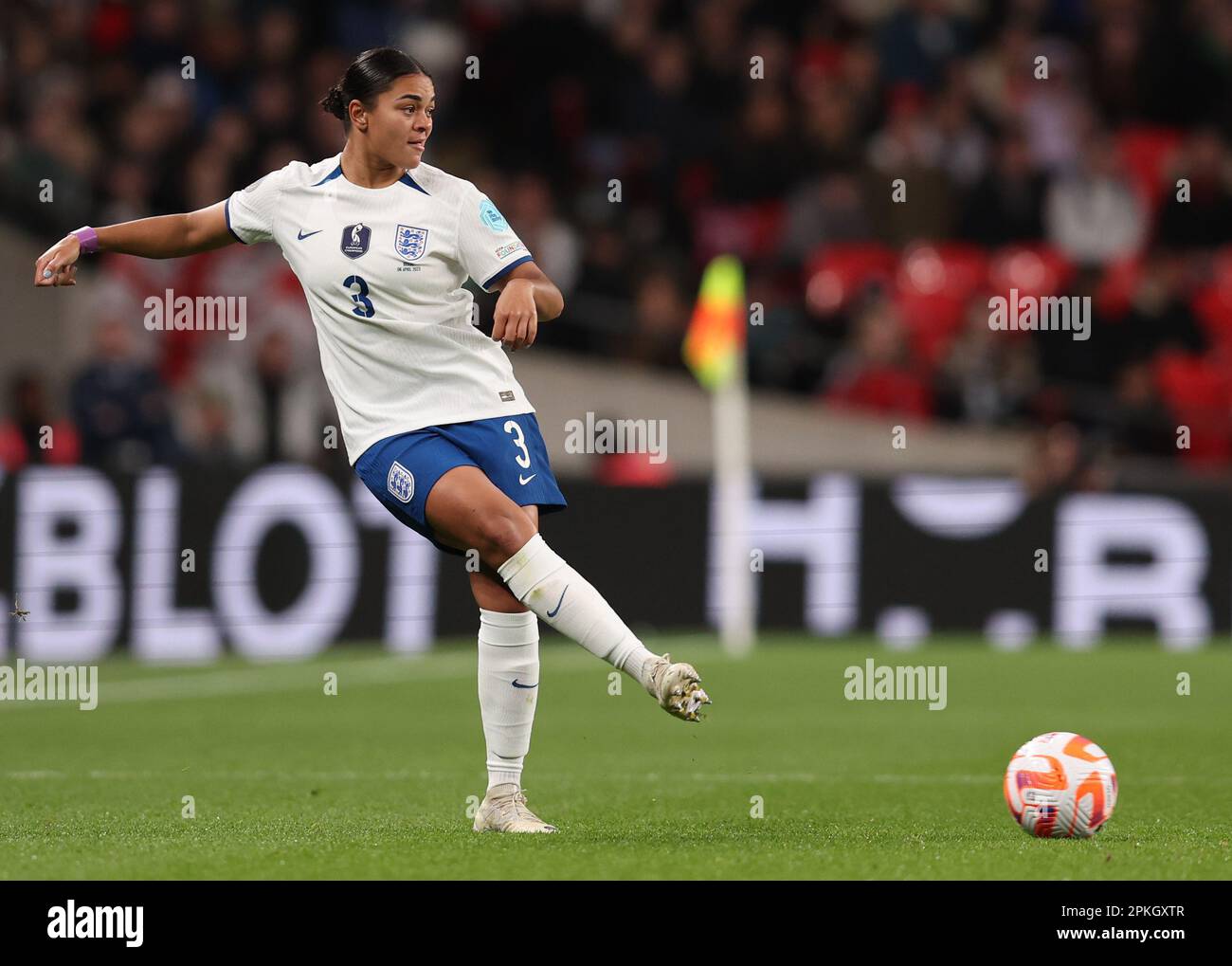 London, England, 6. April 2023. Jessica Carter aus England während des Finalissima-Spiels der Damen CONMEBOL/UEFA im Wembley Stadium, London. Das Bild sollte lauten: Paul Terry/Sportimage Stockfoto