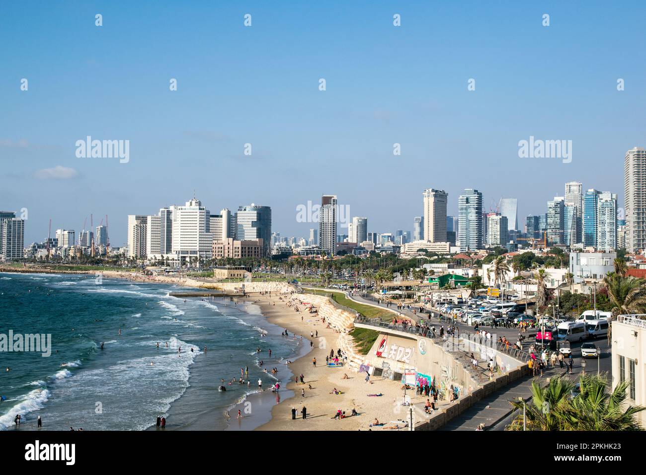 Die Küste der Stadt Tel-Aviv, von Jaffa aus gesehen Stockfoto