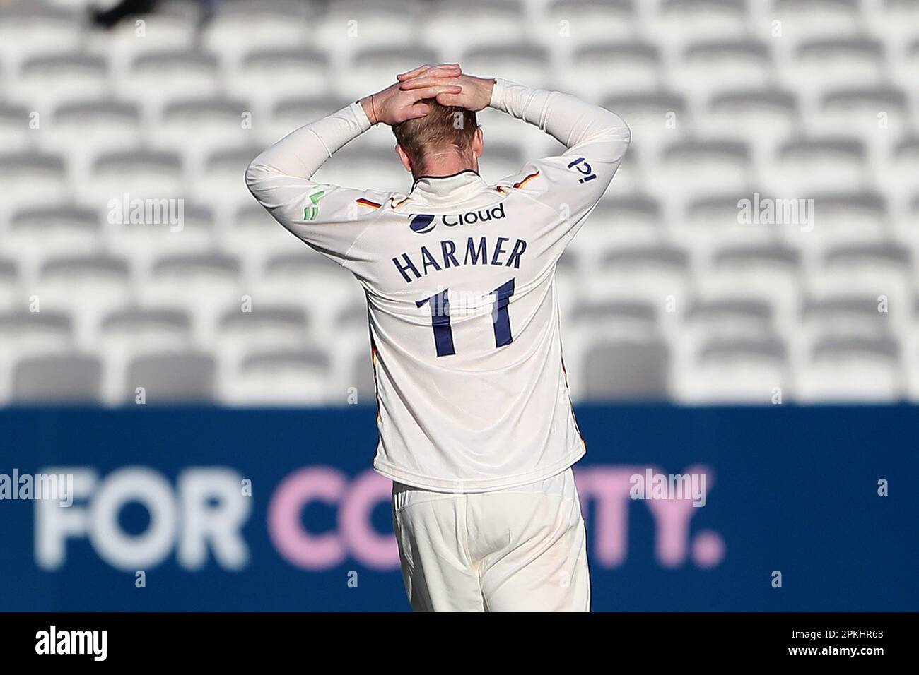 Frustration für Simon Harmer von Essex während Middlesex CCC gegen Essex CCC, LV Insurance County Championship Division 1 Cricket auf Lord's Cricket Ground Stockfoto