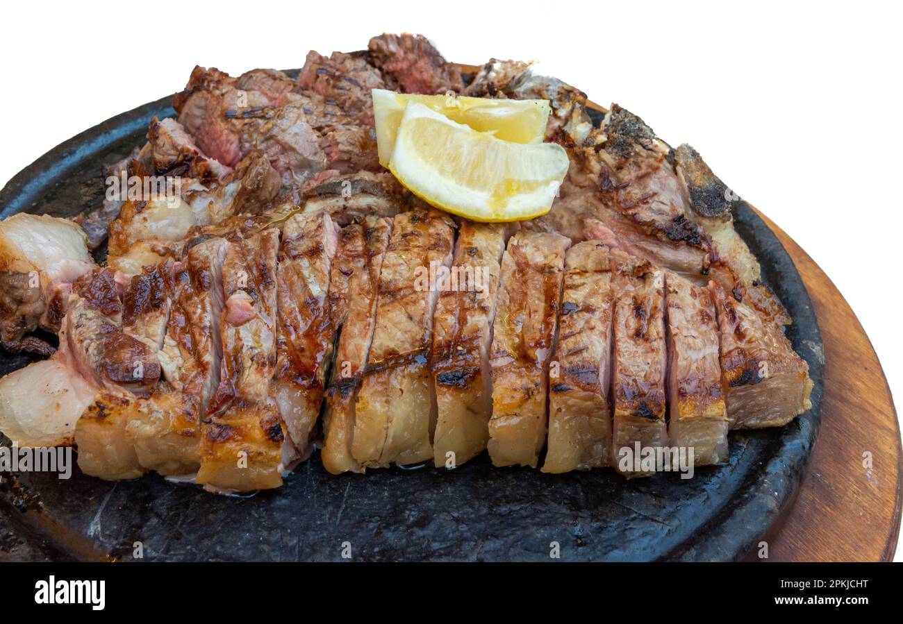 Das leckere Florentiner Steak auf einem Teller, aufgenommen in der Toskana, Italien - das florentiner Steak ist eines der bekanntesten toskanischen Gerichte Stockfoto