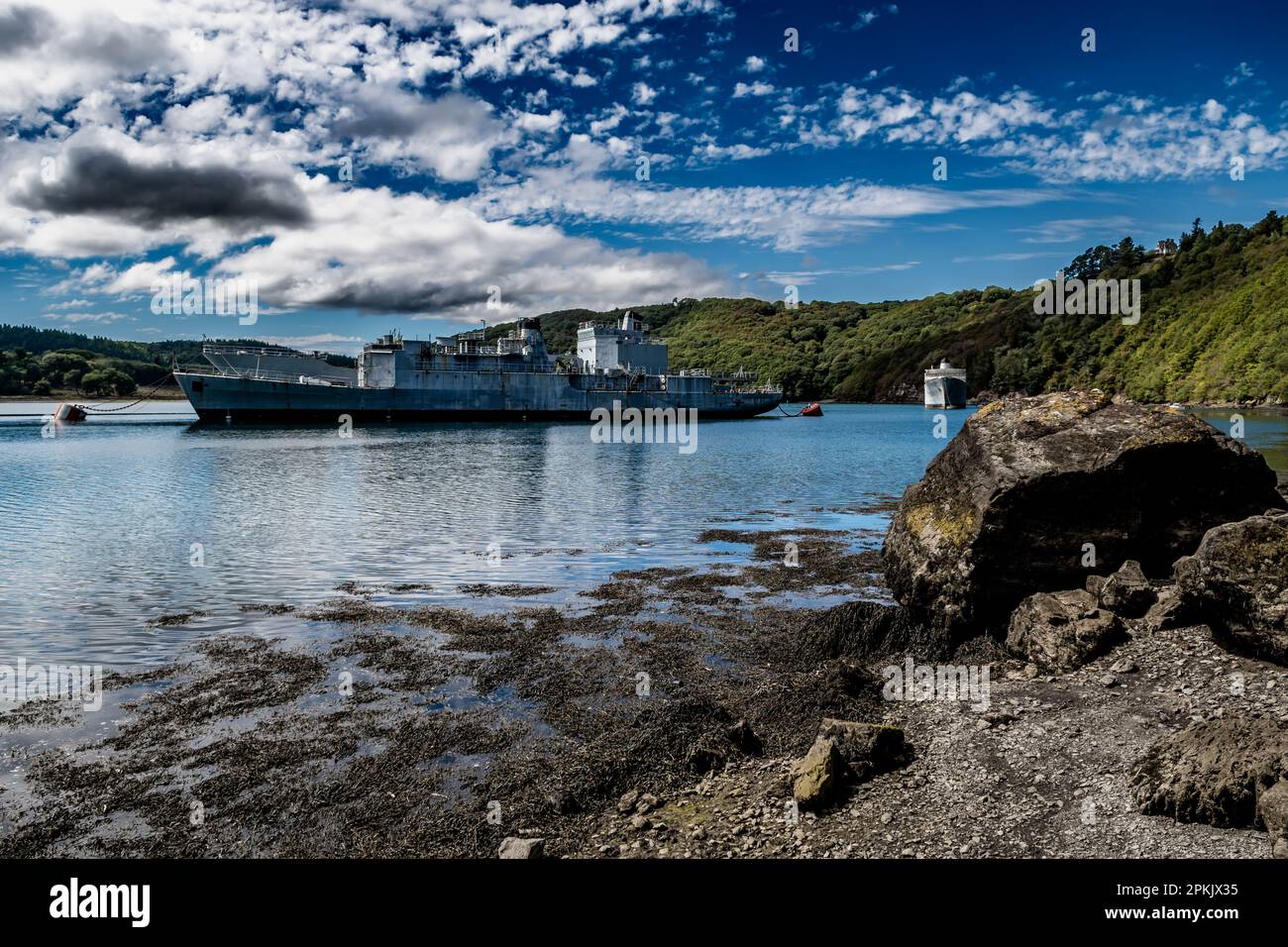 Schiffsfriedhof An Der Atlantikküste Des Finistere Village Landevenaq Im Naturpark Amorique In Der Bretagne, Frankreich Stockfoto