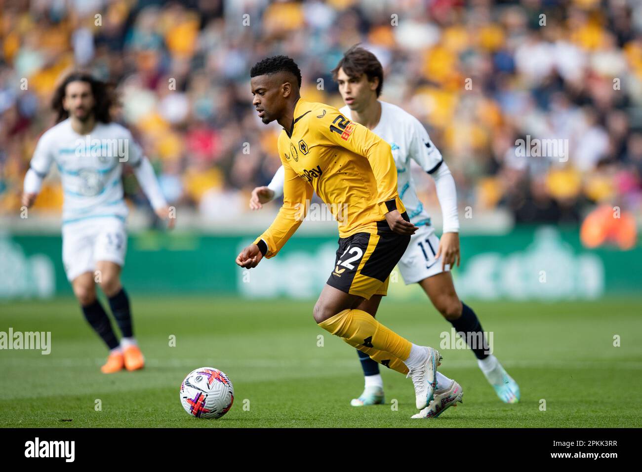 Nlson Semedo of Wolves während des Premier League-Spiels zwischen Wolverhampton Wanderers und Chelsea in Molineux, Wolverhampton, am Samstag, den 8. April 2023. (Foto: Gustavo Pantano | MI News) Guthaben: MI News & Sport /Alamy Live News Stockfoto