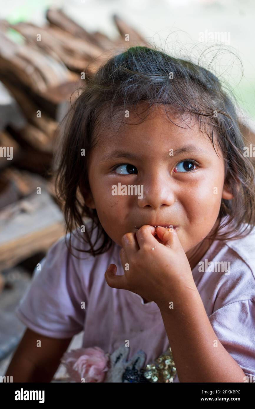 Gesichter Perus: Ribernos vom Amazonas Stockfoto