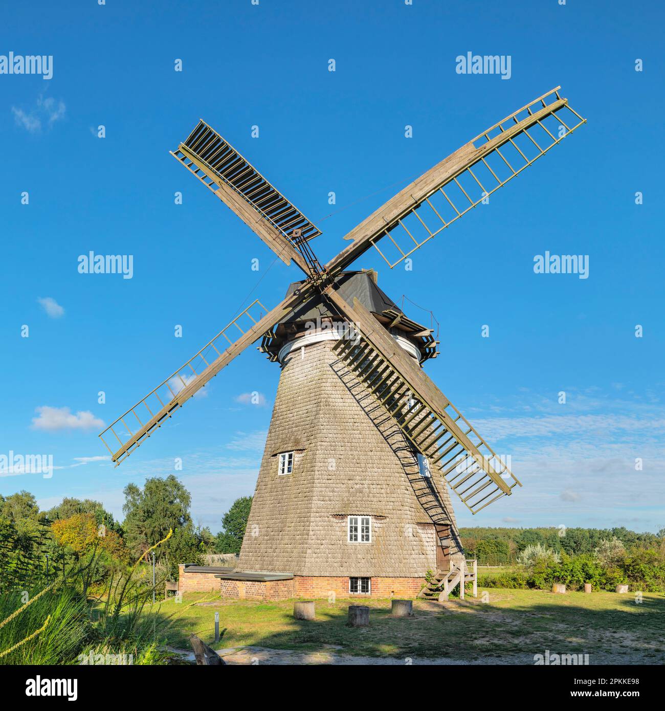 Windmühle in der Nähe von Benz, Achterland, Usedom, Ostsee, Mecklenburg-Vorpommern, Deutschland, Europa Stockfoto