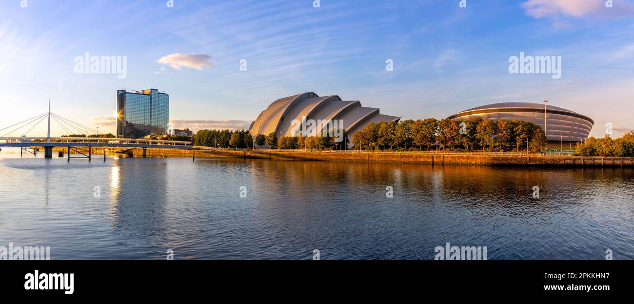 SEC Armadillo, OVO Hydro, Bell's Bridge, River Clyde, Glasgow, Schottland, Großbritannien, Europa Stockfoto