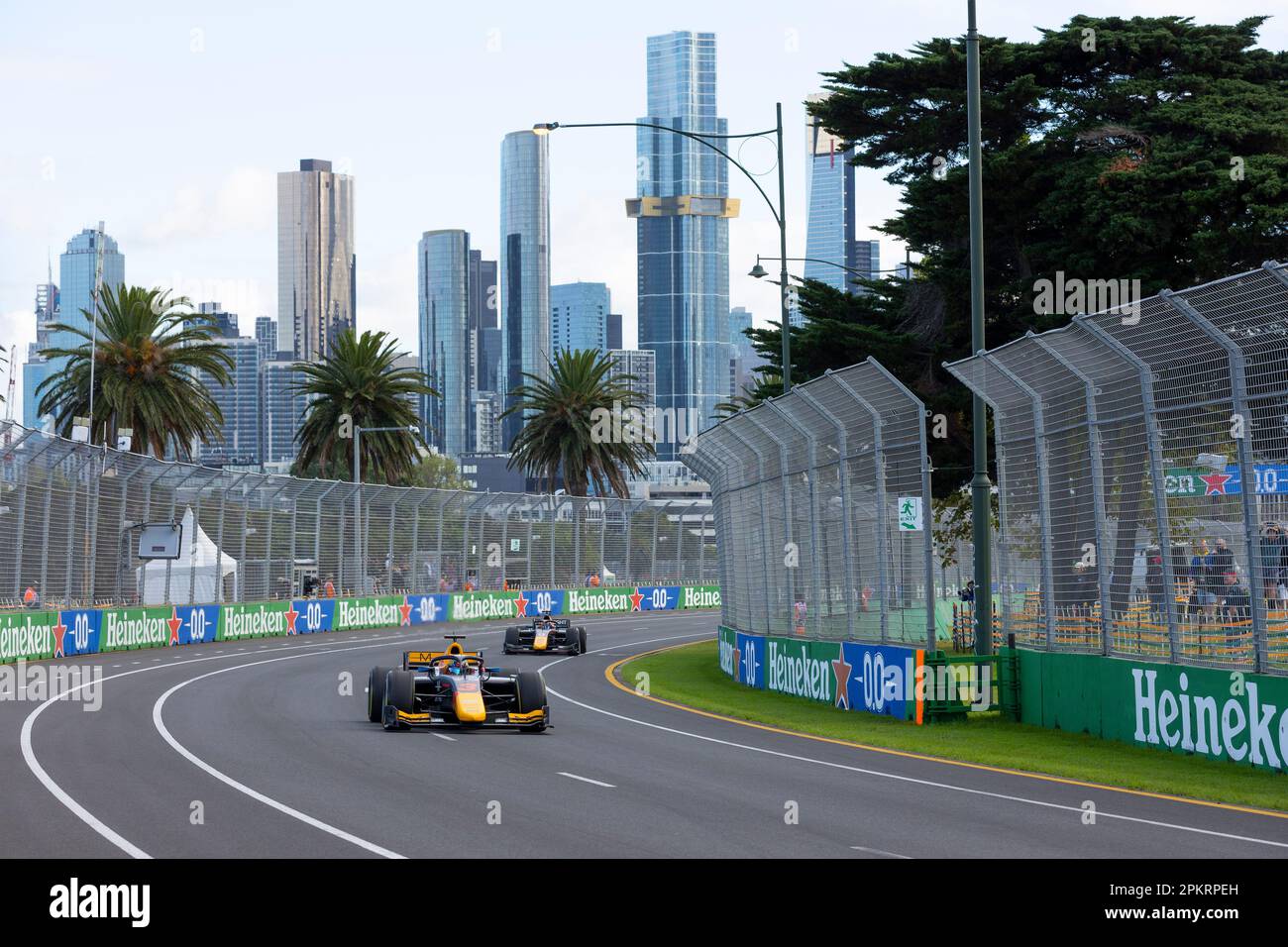 Melbourne, Australien. 31. März 2023. Zane Maloney von Barbados fährt den Rodin Carlin (3) während des F2. Trainings beim australischen Formel 1 Grand Prix. Kredit: SOPA Images Limited/Alamy Live News Stockfoto