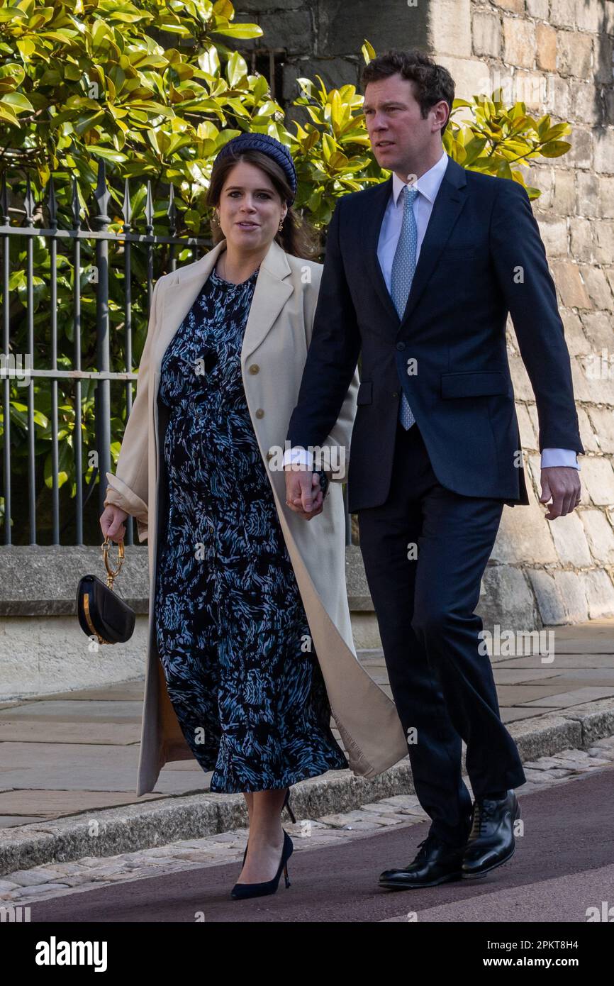 Windsor, Großbritannien. 9. April 2023. Prinzessin Eugenie und Jack Brooksbank kommen an, um an der Ostersonntagskirche in der St. George's Chapel in Windsor Castle teilzunehmen. Der Ostersonntag ist der Mittelpunkt der Osterfeier der königlichen Familie und dies wird der erste ohne Königin Elizabeth II. Sein Kredit: Mark Kerrison/Alamy Live News Stockfoto