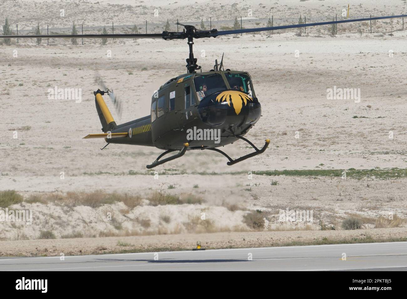 ESKISEHIR, TURKIYE - 18. SEPTEMBER 2022: M.S.O Air and Space Museum Bell UH-1H Iroquois (9266) Ausstellung in Sivrihisar SHG Airshow Stockfoto