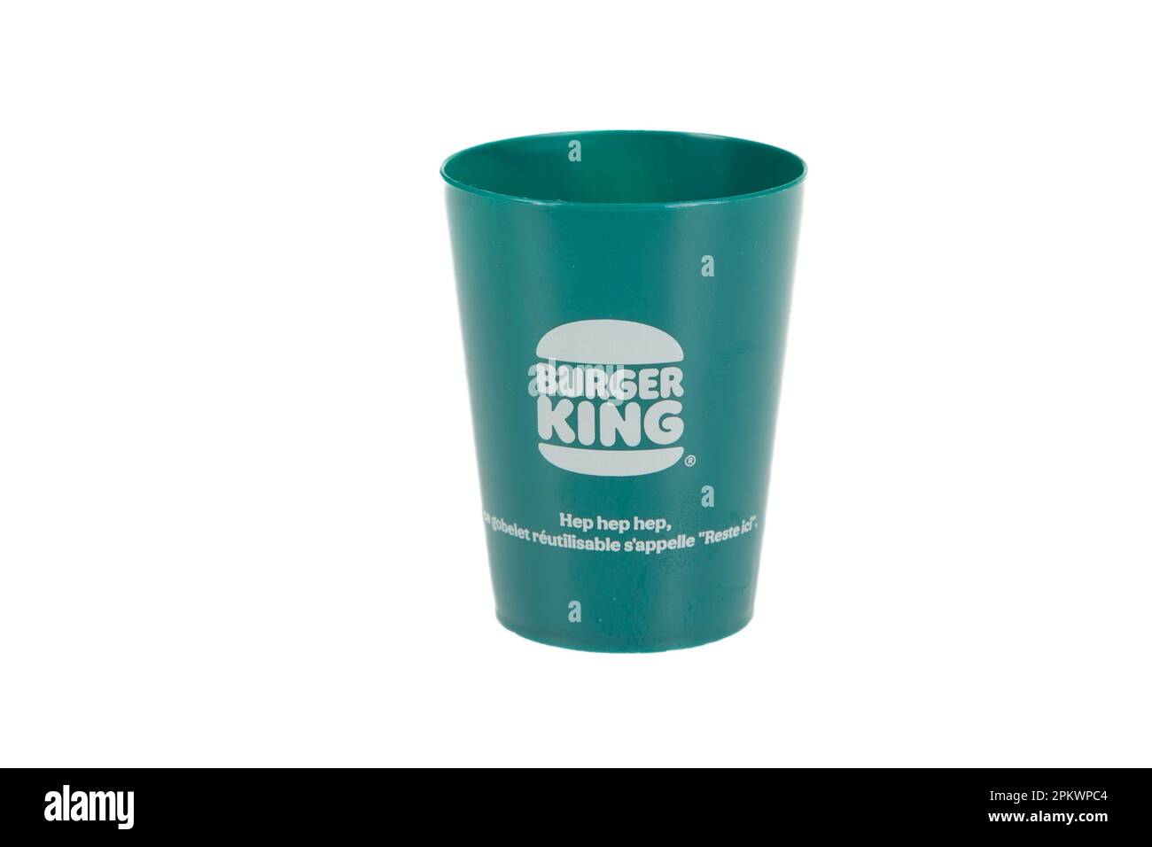 Bordeaux , Aquitaine France - 04 07 2023 : Burger King Restaurant Markentext und Logo auf wiederverwendbarer Kaffeetasse Fast Food Restaurant Stockfoto
