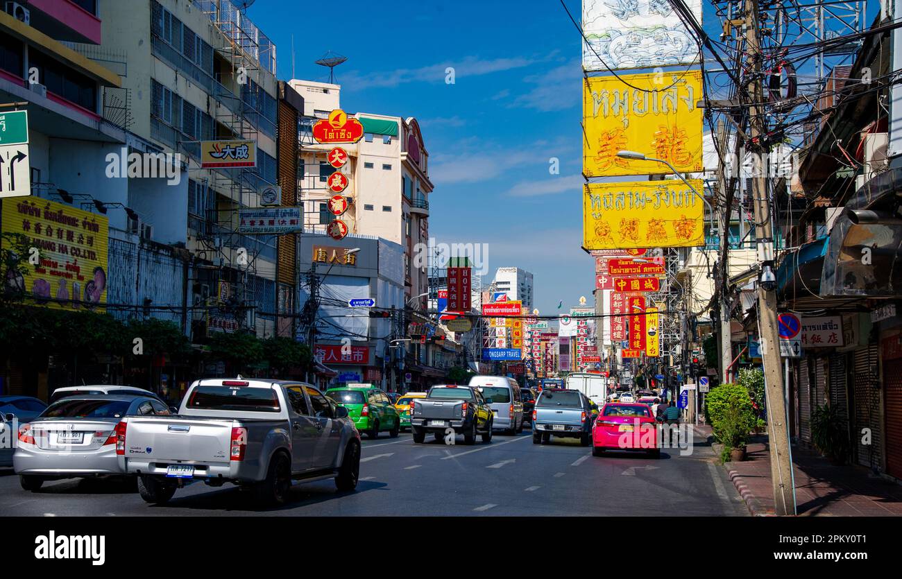 März 24 2023 - Bangkok Thailand - Chinatown, ist ein lebendiges und geschäftiges Viertel im Herzen von Bangkok, Thailand. Seine lebhafte Atmosphäre, mit f Stockfoto