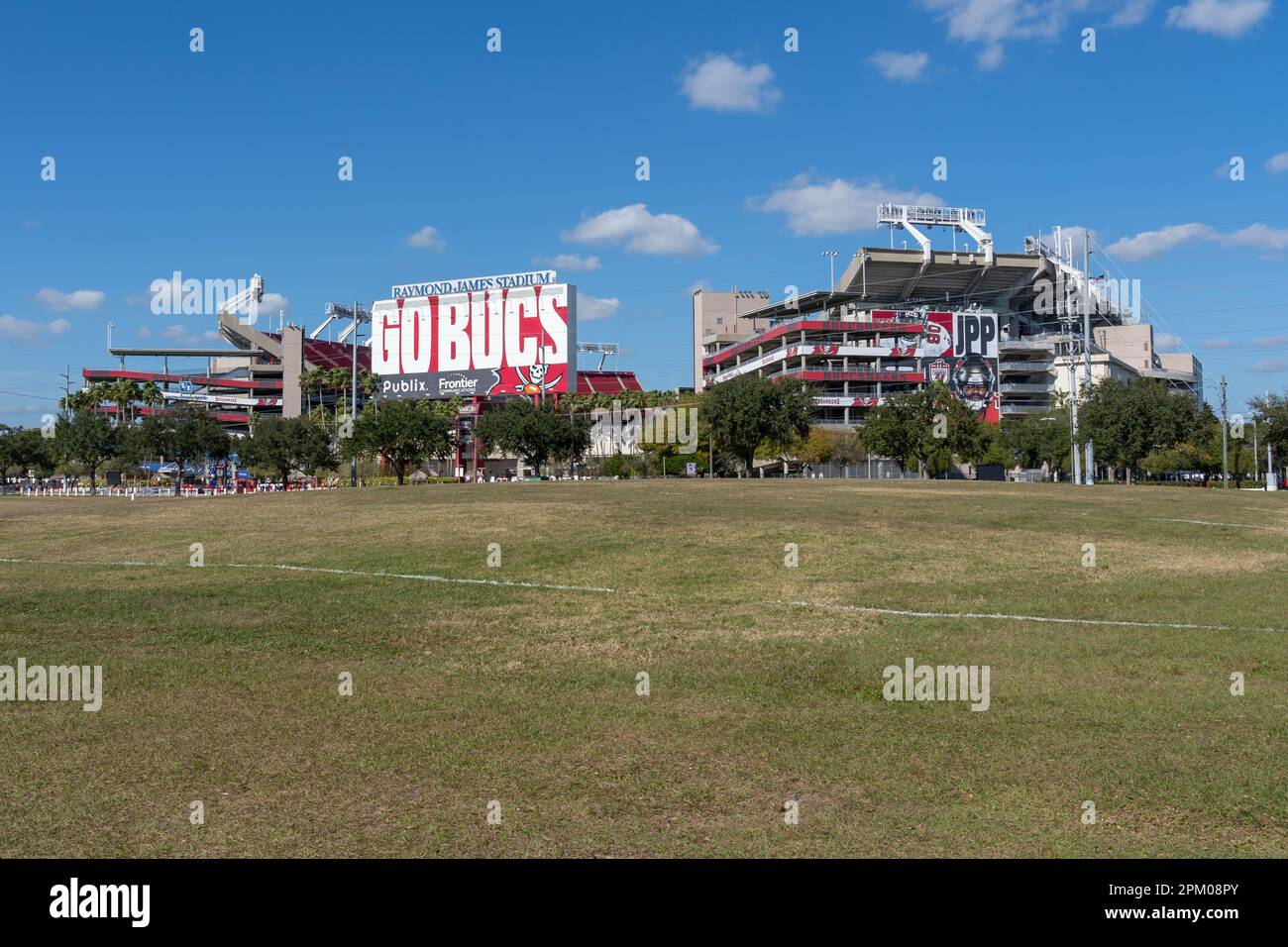 Außenansicht des Raymond James Stadium in Tampa, Florida, USA. Stockfoto