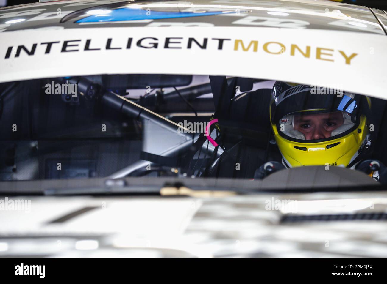 Oulton Park, Cheshire, Großbritannien. 10. April 2023. Jules Gounon, Fahrer von Seas Motorsport auf Platz 1 2 in Runde 1 der britischen Meisterschaft Intelligent Money im Oulton Park. 10. April 2023 Kredit: Jurek Biegus/Alamy Live News Stockfoto