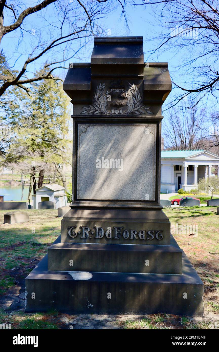 Captain Louis Germain DeForest (1838-1870), ein Bürgerkriegssoldat, war der erste Mensch, der auf dem Lake View Cemetery in Cleveland, Ohio, begraben wurde Stockfoto