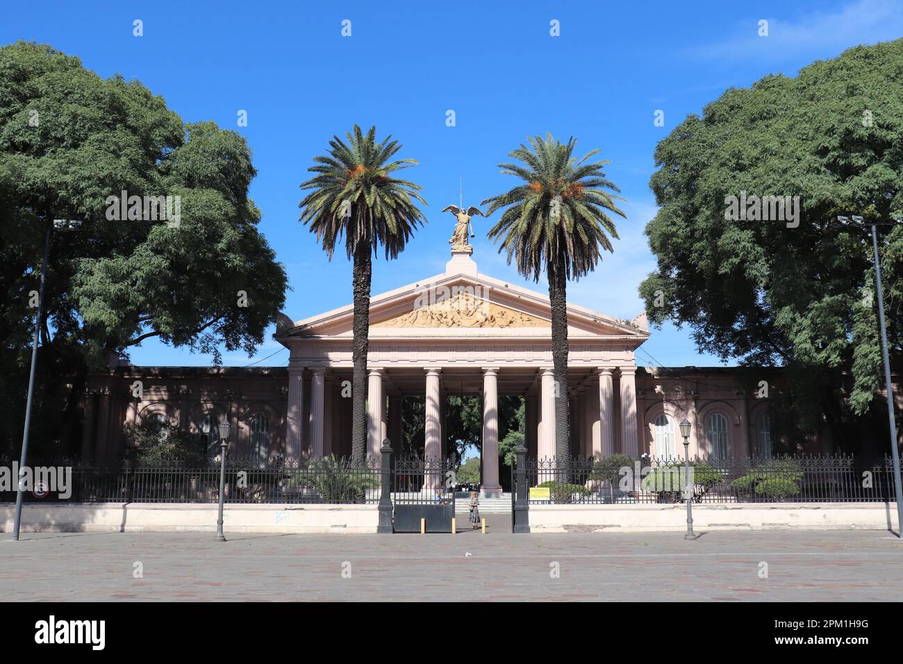 Eintritt zum größten öffentlichen Friedhof in Lateinamerika in La Chacarita Stockfoto