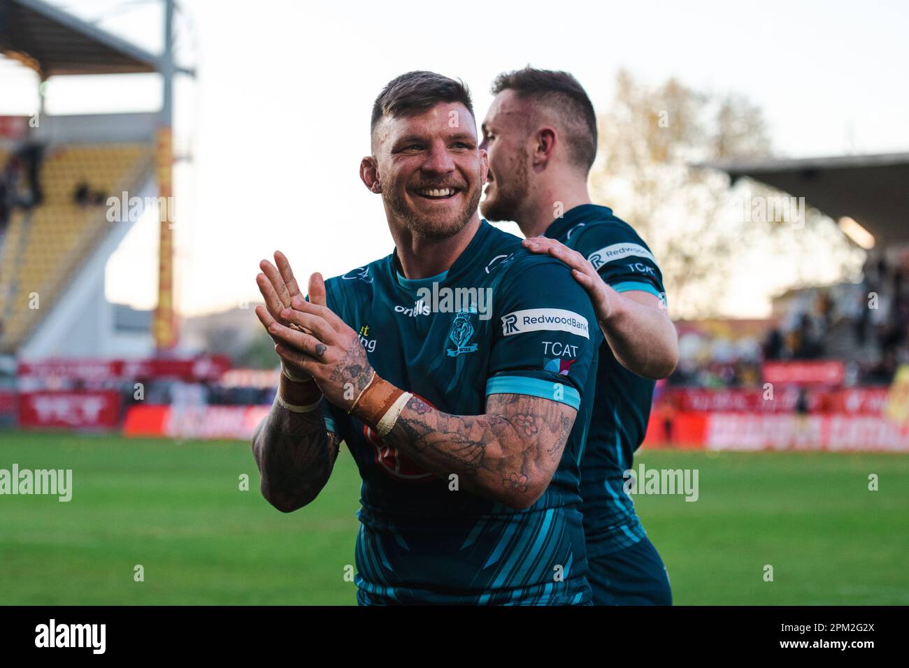 Josh McGuire feiert den Sieg über die katalanischen Drachen bei Warrington Wolves Debüt in der Betfred Super League Stockfoto