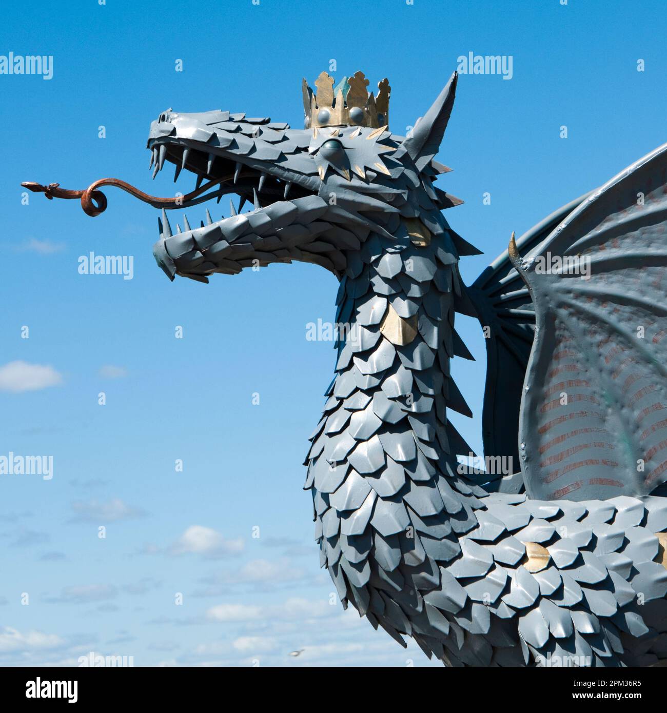 Eine Nahaufnahme des Monuments von Dragon Zilant in Kazan, Russland Stockfoto