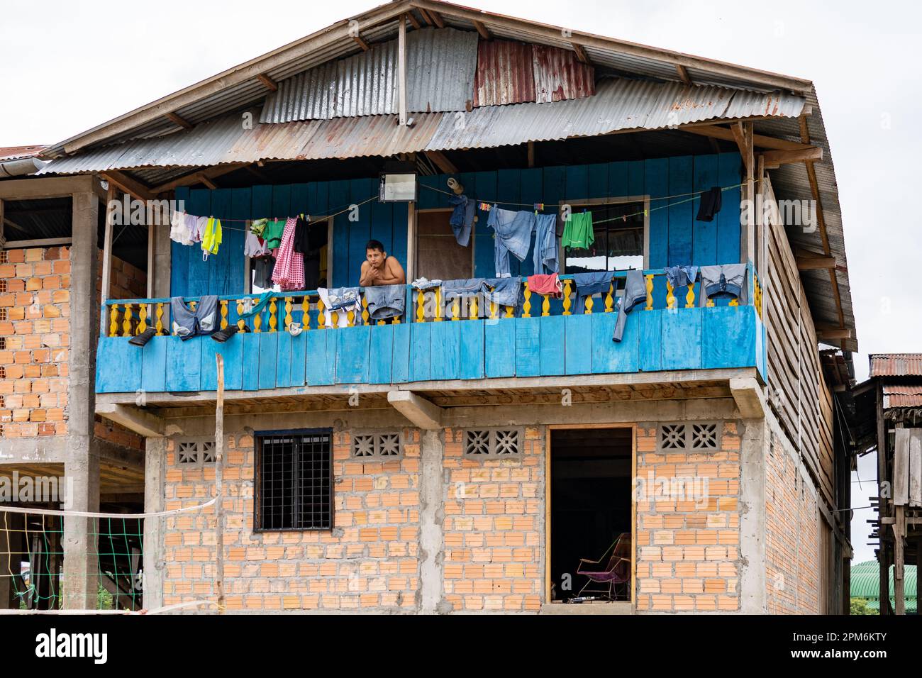 Belen ist eine schwimmende Stadt extremer Armut und mangelnder sanitärer Einrichtungen. Das sind einige der ärmsten Menschen in Peru. Stockfoto