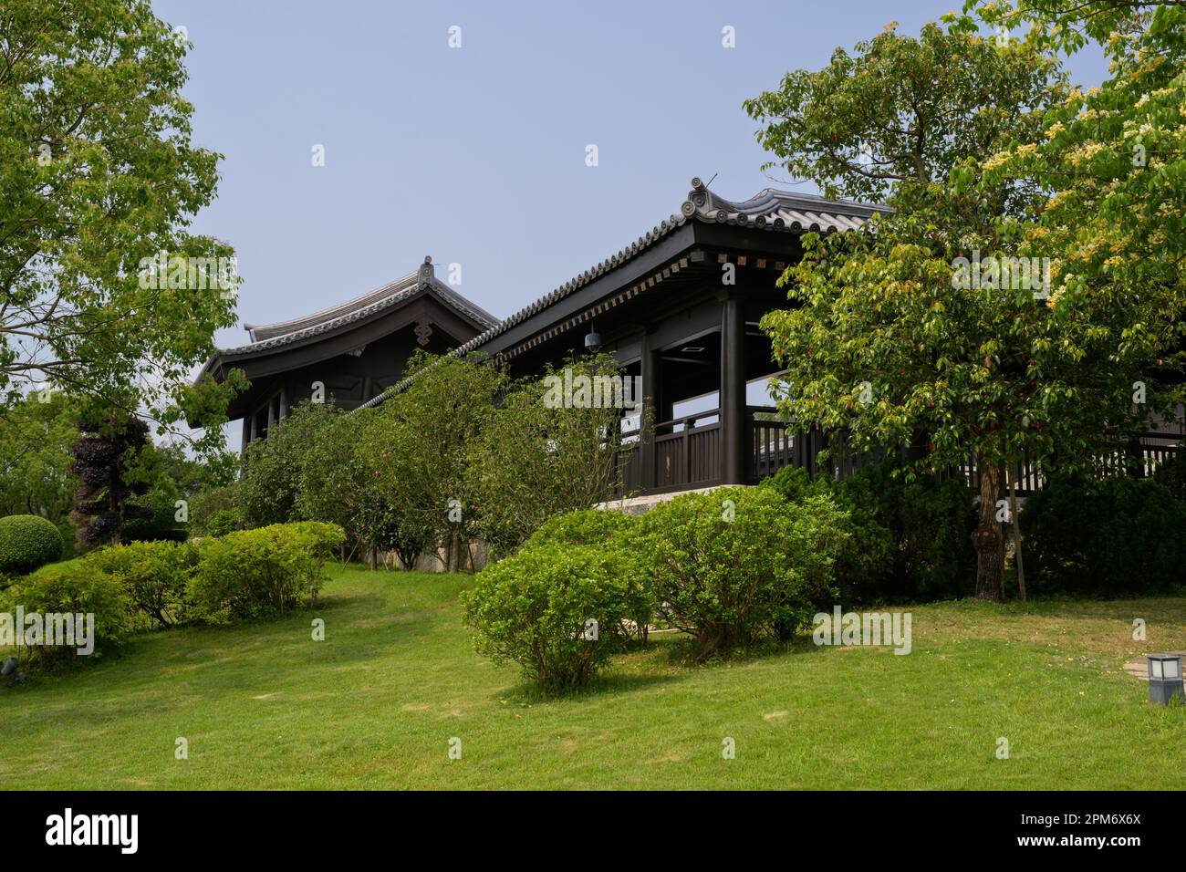 HONGKONG SAR, CHINA. 11. APRIL 2023. Bild: Tsz Shan Kloster Foto: Jayne Russell/Alamy Stock Stockfoto