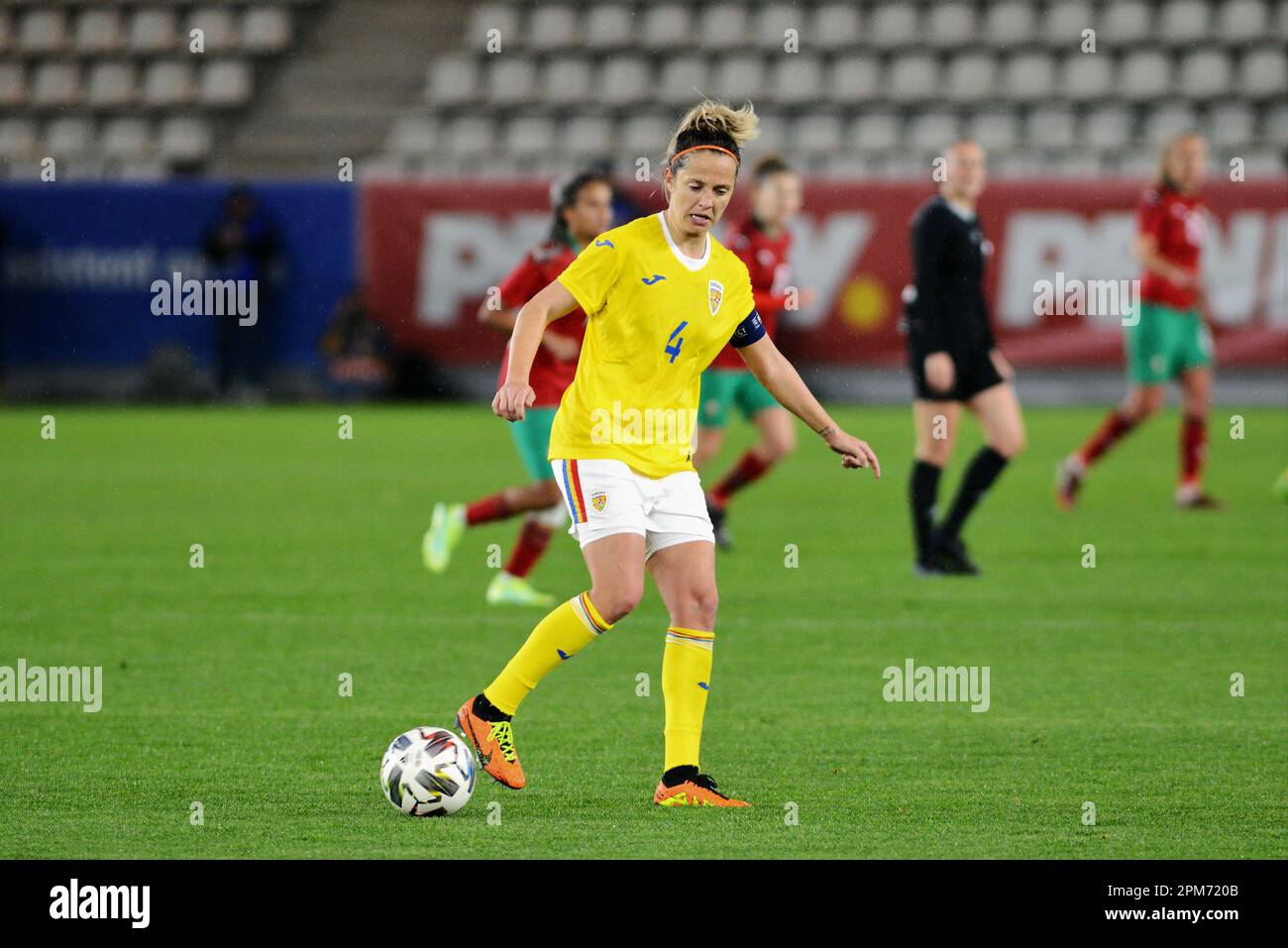 Ioana Bortan #4 während des Fußballspiels International Friendly Womens Rumänien gegen Marocco , Bukarest 12.04.2023 , Rumänien , Cristi Stavri Stockfoto