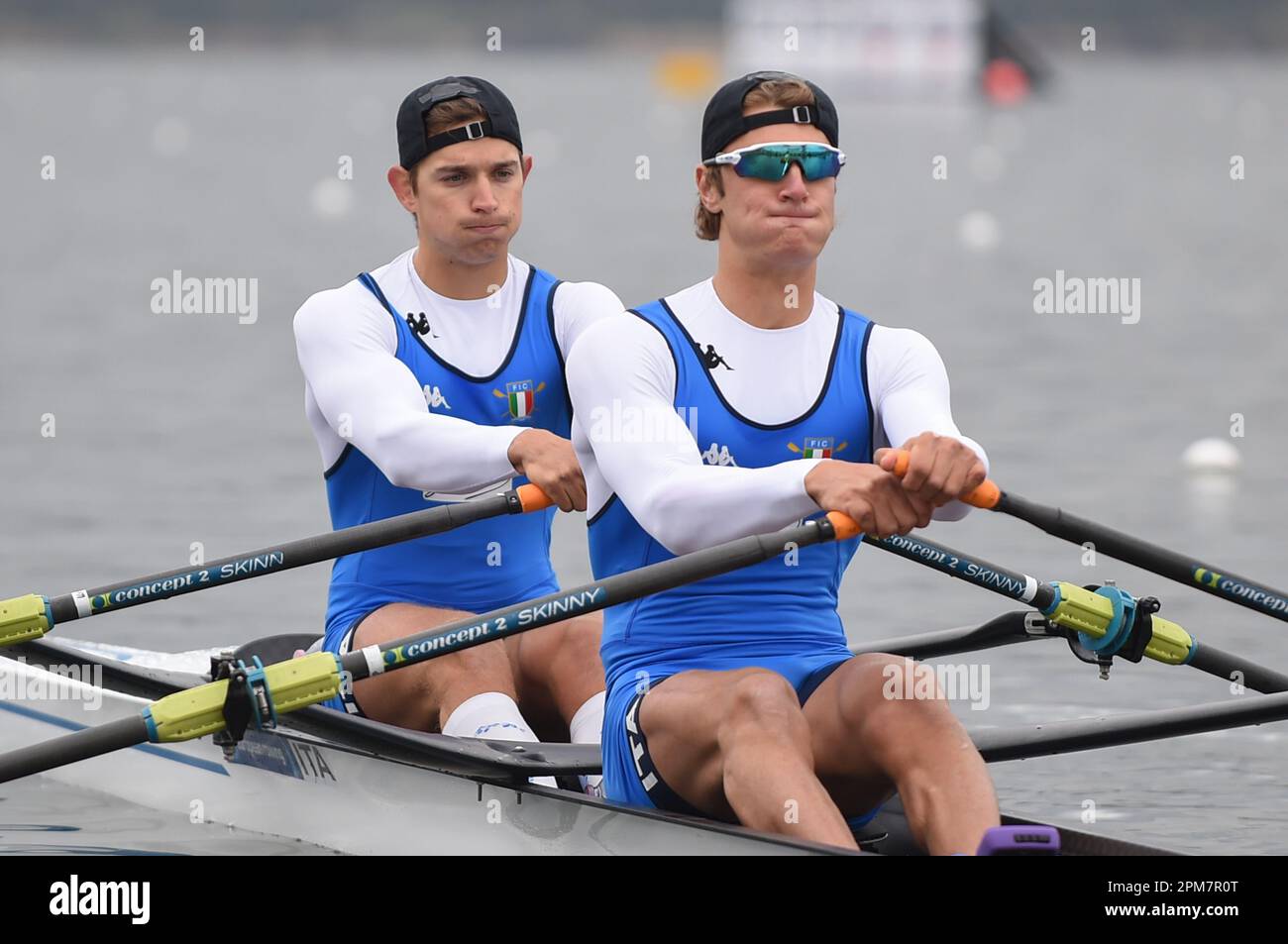 Luca Chiumento, Nicolo Carucci (Italien), Men's Double Sculls während Campionati Europei Canottaggio 2021, Kanufahren in Varese, Italien, April 09 2021 Stockfoto