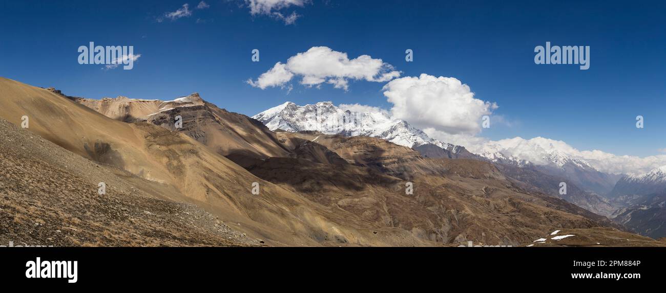 Nepal, Projekt zur Erhaltung der Annapurna-Region, Chulu Range (6584 m) Stockfoto