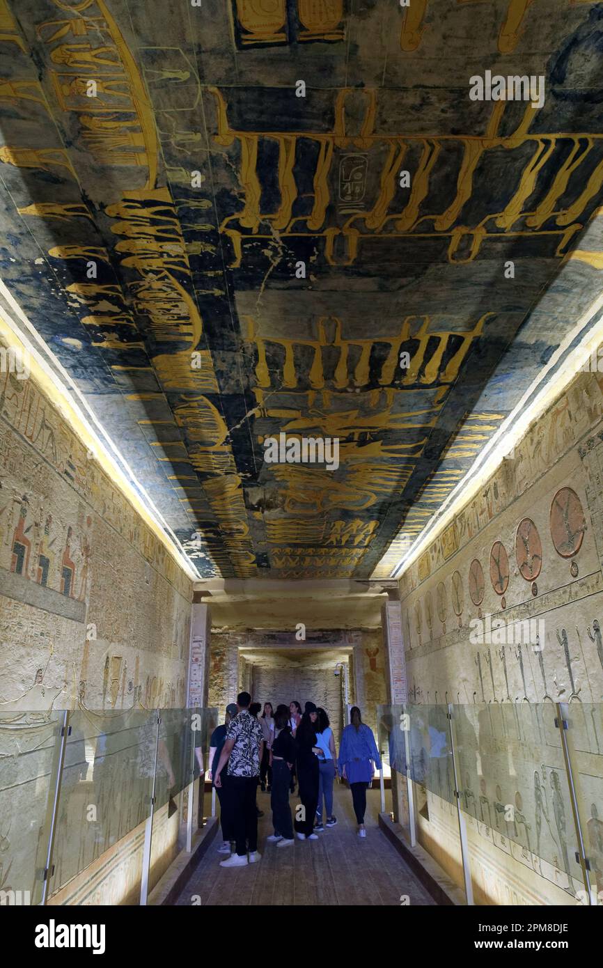 Ägypten, Oberägypten, Niltal, Umgebung von Luxor, Westtheben, Theben Nekropole, die zum UNESCO-Weltkulturerbe gehört, westliche Gegend, Tal der Könige, im Grab von König Ramses IX, KV6 Stockfoto