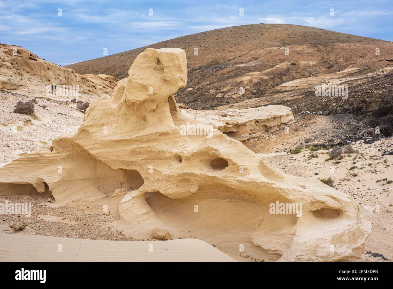 Spanien, Kanarische Inseln, Fuerteventura, La Oliva, Barranco Encantado oder Barranco de los Enamorados, Schlucht aus fossilen Dünen, die von Wasser und Wind geformt werden Stockfoto