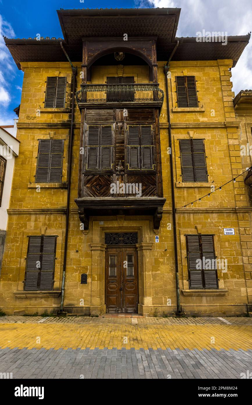 Osmanisches Haus in Nikosia. Lefkoşa Türk Belediyesi, Zypern Stockfoto