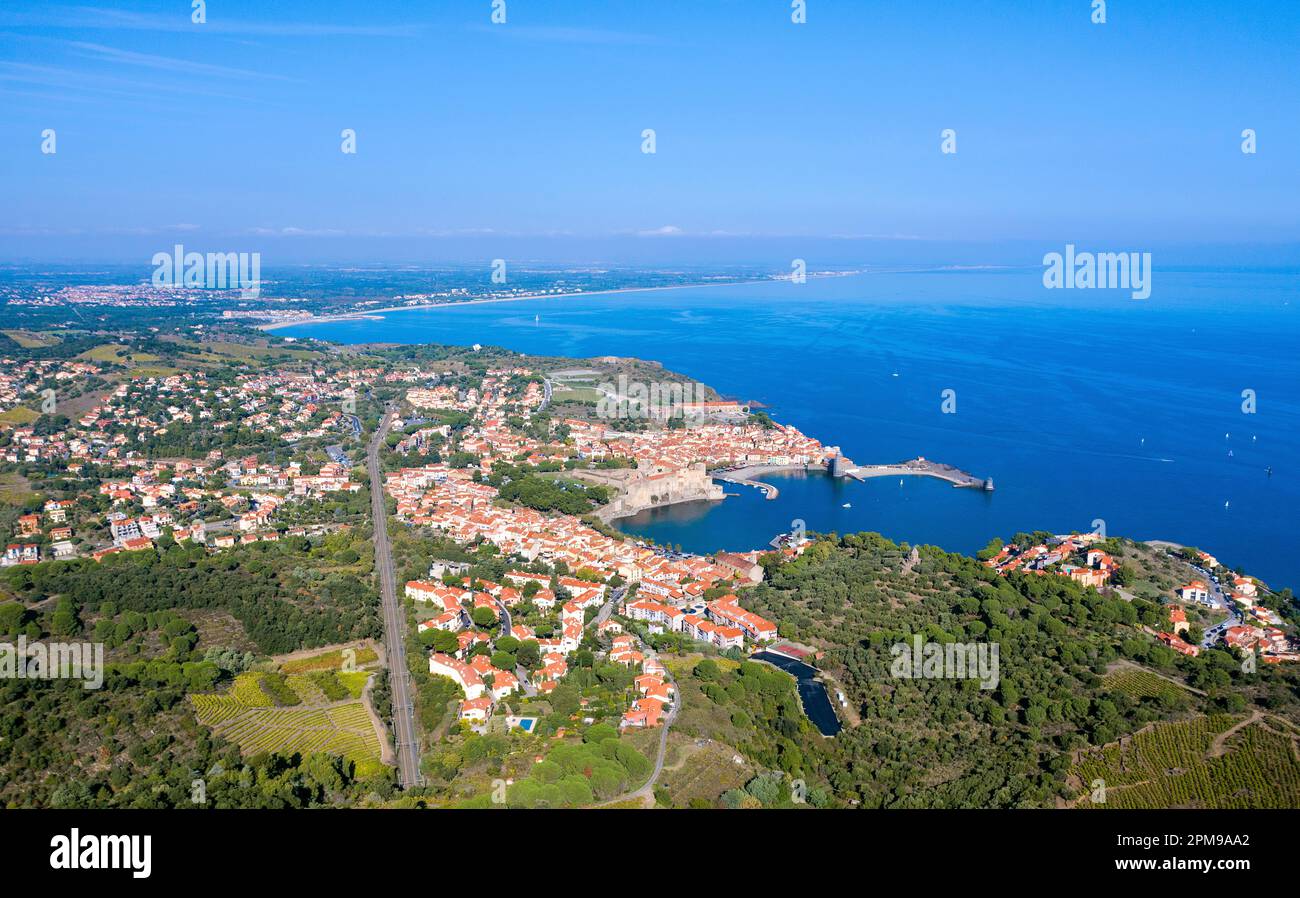 Das Dorf Collioure, Pyrénées-Orientales, Languedoc-Roussillon, Südfrankreich, Frankreich, Europa Stockfoto