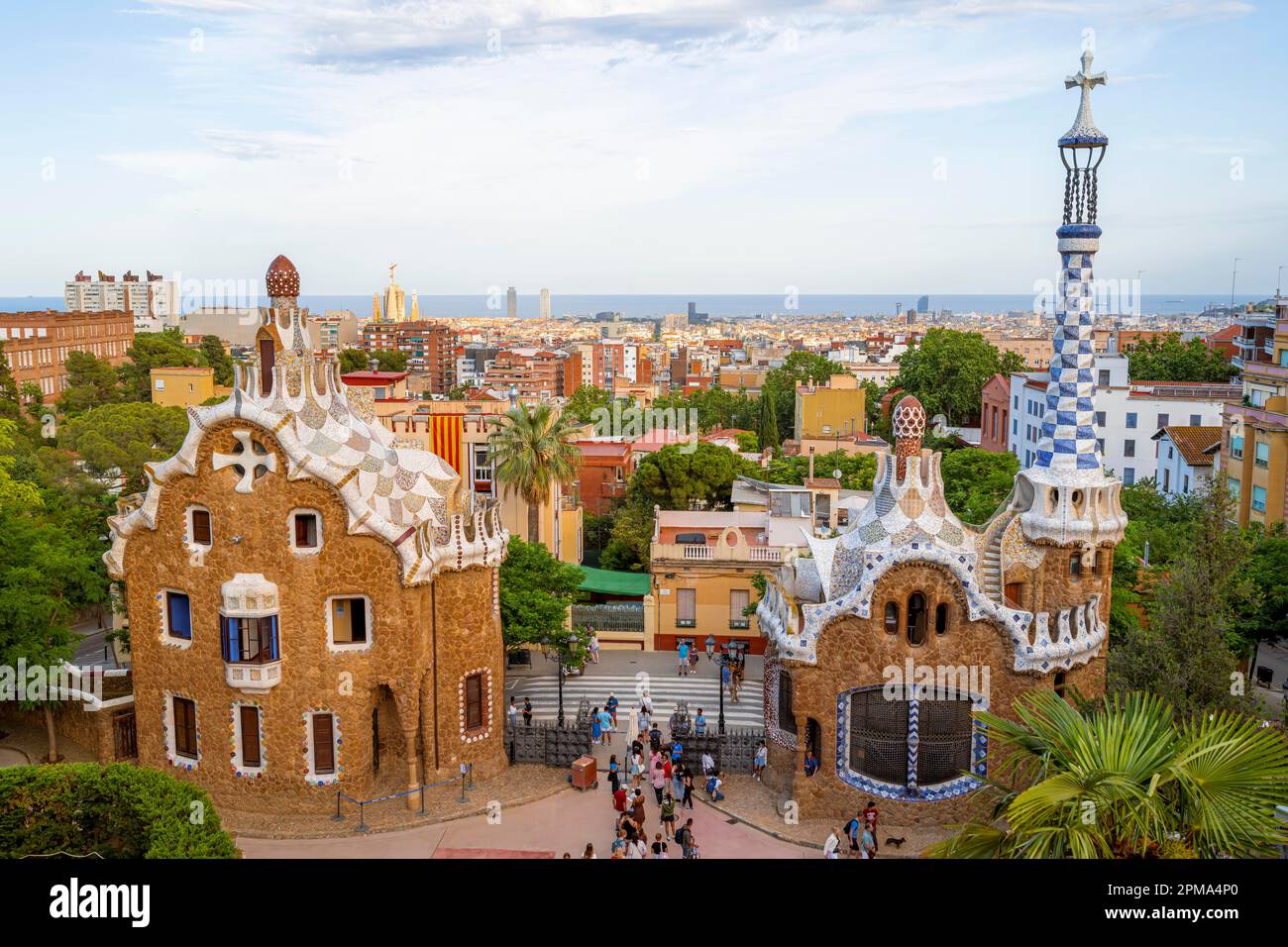 Farbenfrohes Mosaik, Park Gueell, Park von Antoni Gaudi, Barcelona, Katalonien, Spanien Stockfoto