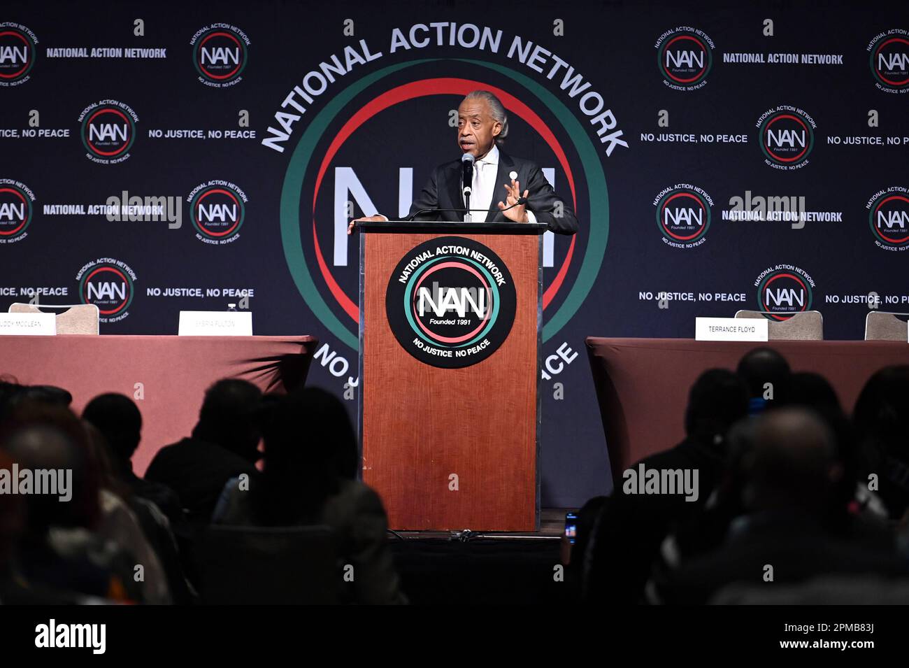 New York, USA. 12. April 2023. Reverend Al Sharpton spricht auf der Konferenz des National Action Network (NAN) im Sheraton Hotel, New York, NY, am 12. April 2023. (Foto: Anthony Behar/Sipa USA) Guthaben: SIPA USA/Alamy Live News Stockfoto