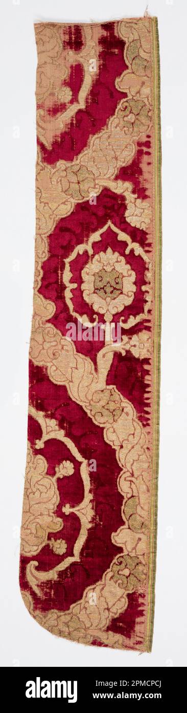 Textil (Italien); Seide, Metallgarne; Kette x Schuss: 116,8 x 22,9 cm (46 x 9 Zoll) Stockfoto